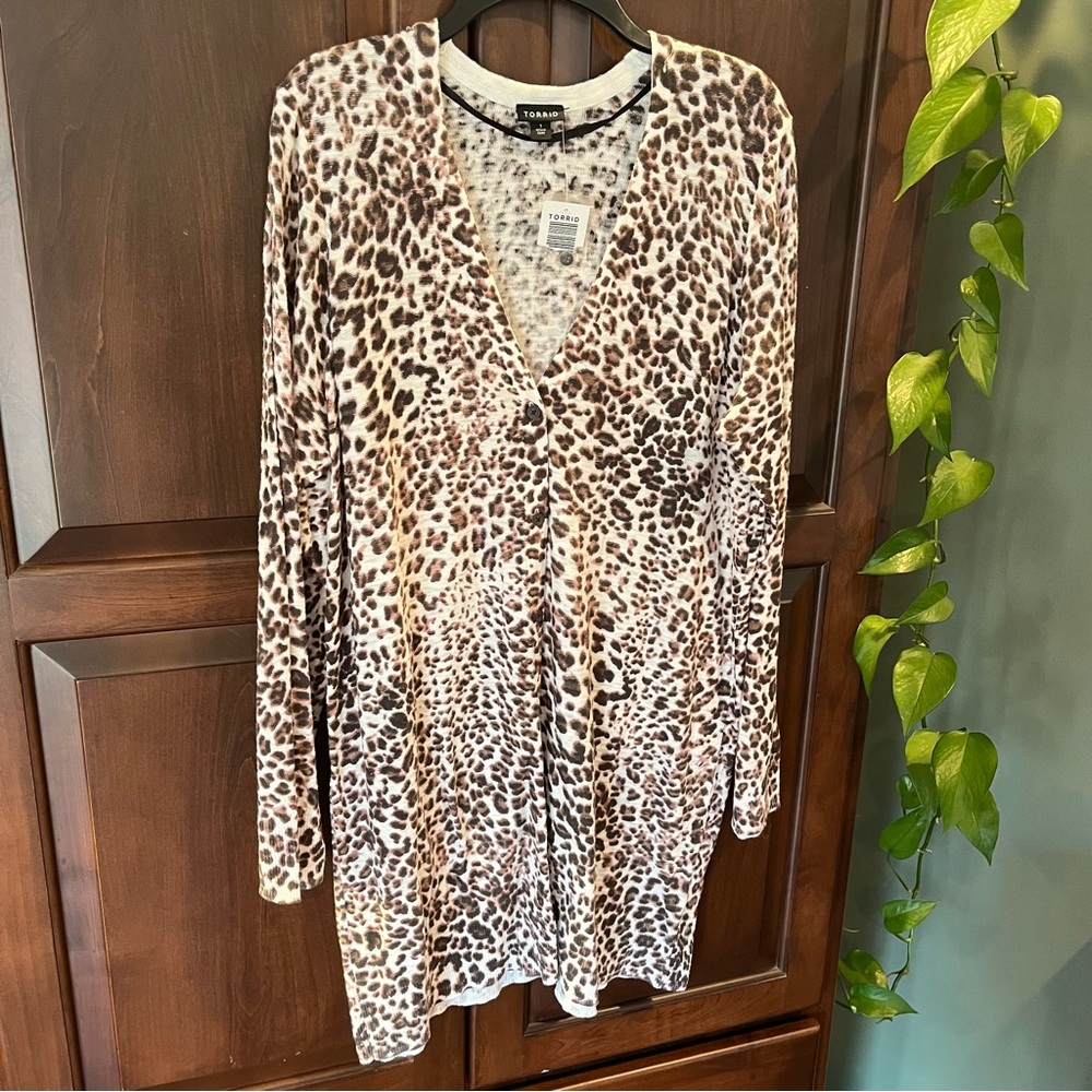 Torrid size 1, animal print cardigan or tunic